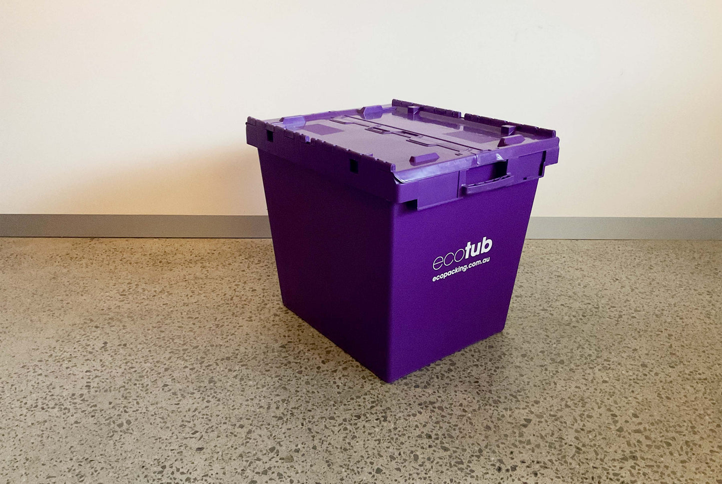 Hire our packing boxes online in the Melbourne area. The large eco tub shown at a slight angle, shows the word eco tub and the eco packing website address.